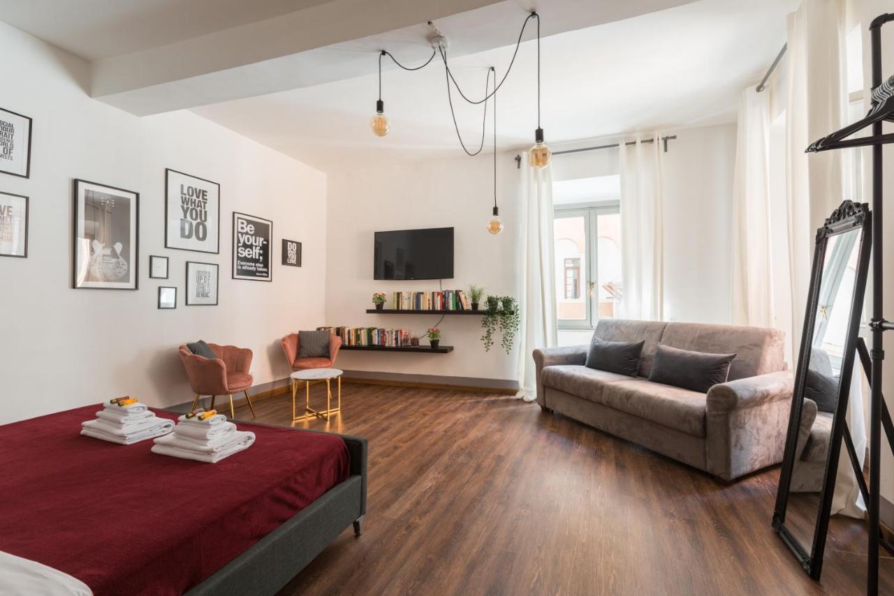 Duplex Montoro Lägenhet Rom Exteriör bild